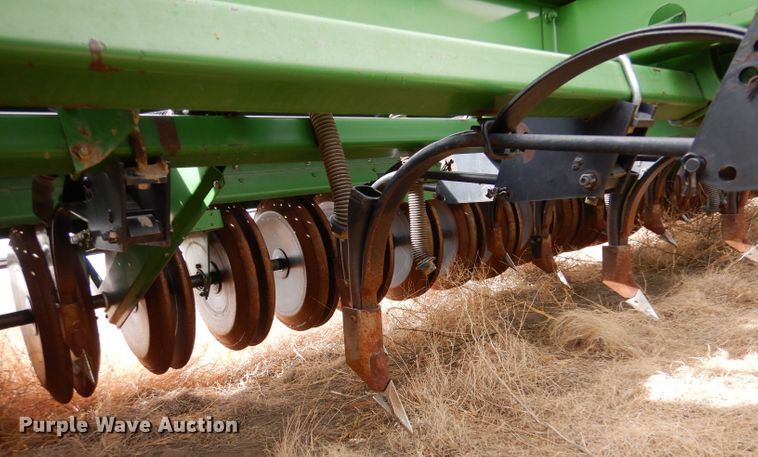 image for item LJ9861 John Deere 9400  hoe grain drill