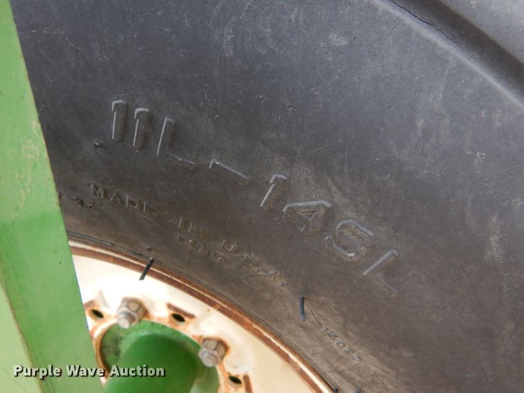 image for item LJ9861 John Deere 9400  hoe grain drill