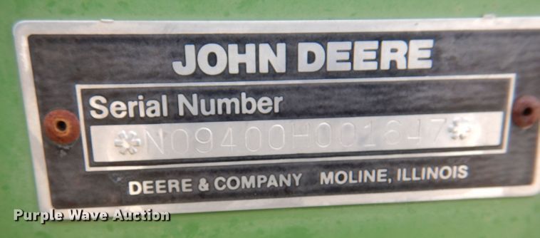 image for item LJ9861 John Deere 9400  hoe grain drill