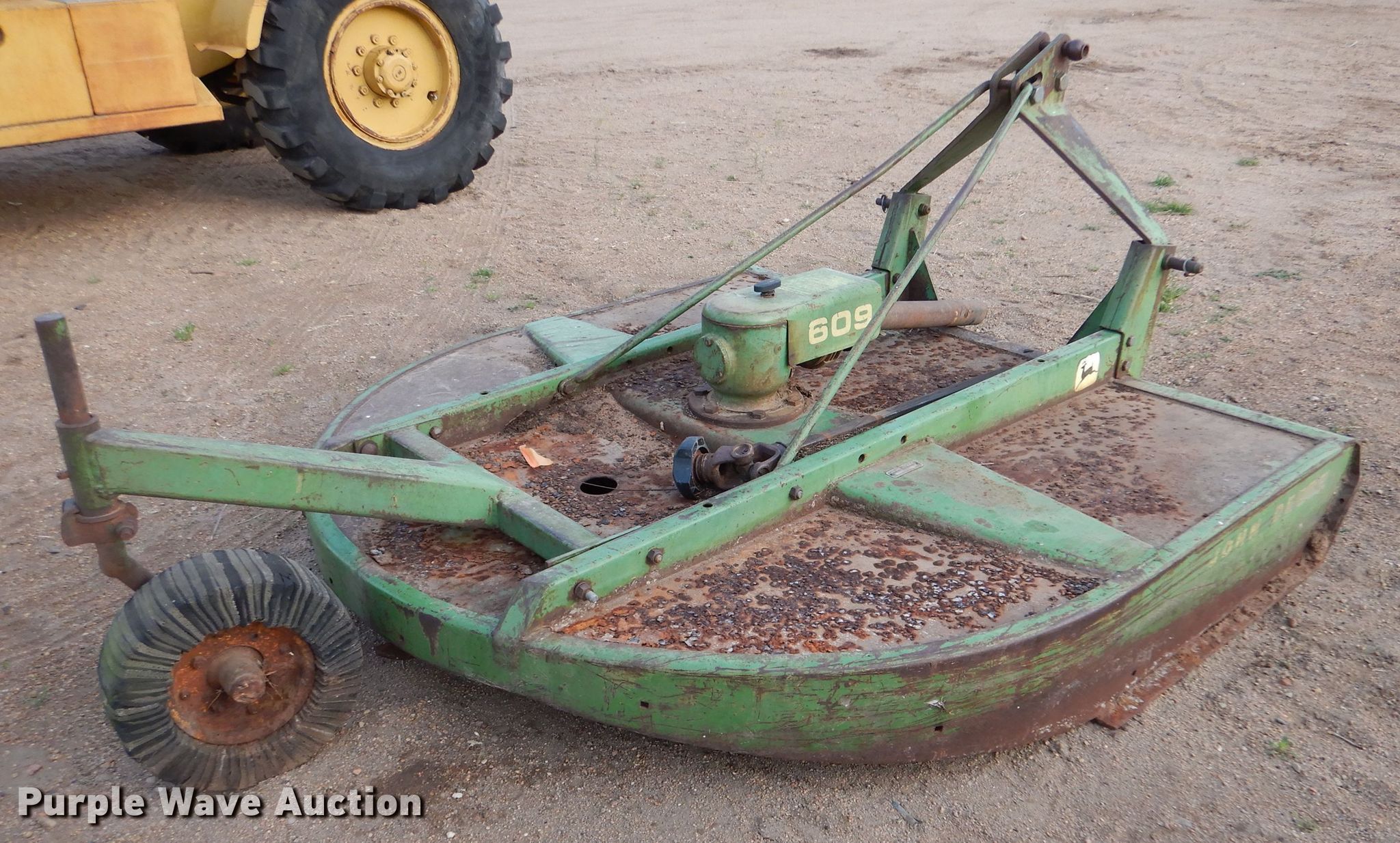 John Deere 609 rotary mower in Kinsley, KS Item LJ9970 sold Purple Wave