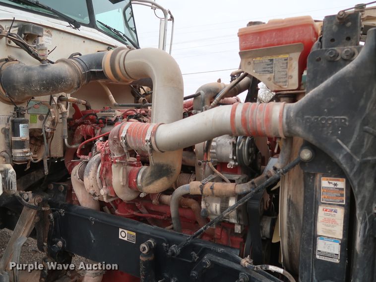 image for item DK3593 2011 Peterbilt 388  semi truck