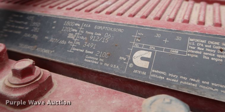 image for item DK3594 2013 Peterbilt 388  semi truck