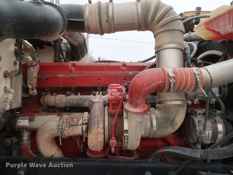 image for item DK3596 2009 Peterbilt 388  semi truck