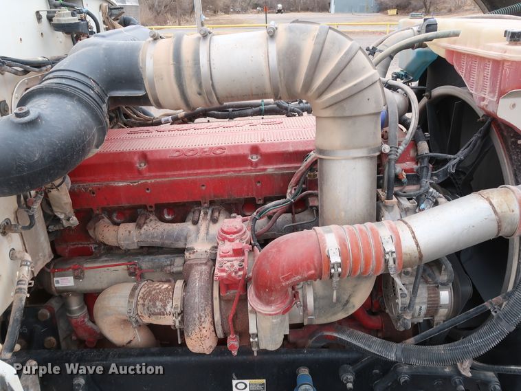 image for item DK3596 2009 Peterbilt 388  semi truck