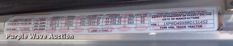 image for item DK3597 2011 Peterbilt 388  semi truck