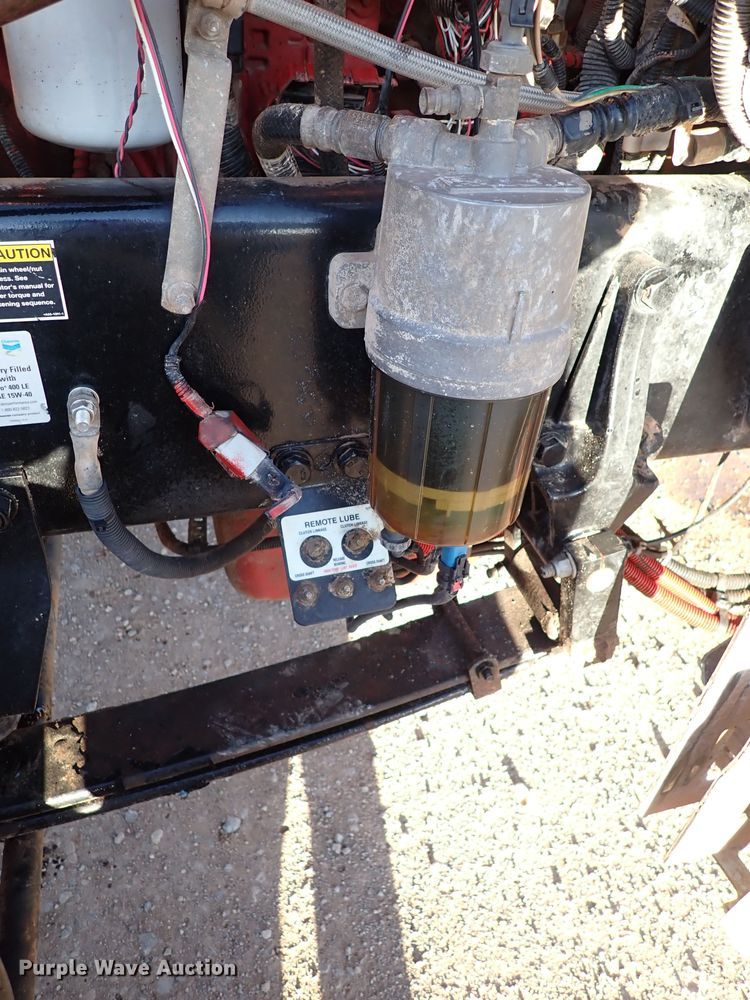 image for item DK3598 2013 Peterbilt 388  semi truck