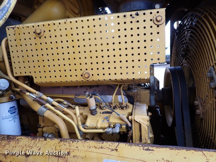 image for item DK3599 1993 Caterpillar D5H  pipelayer