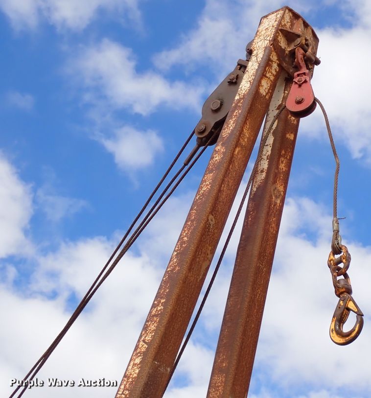 image for item DK3599 1993 Caterpillar D5H  pipelayer