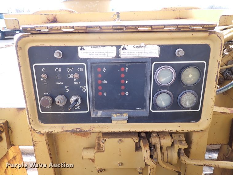 image for item DK3599 1993 Caterpillar D5H  pipelayer