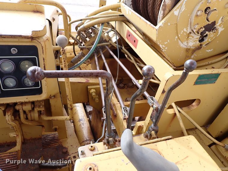 image for item DK3599 1993 Caterpillar D5H  pipelayer