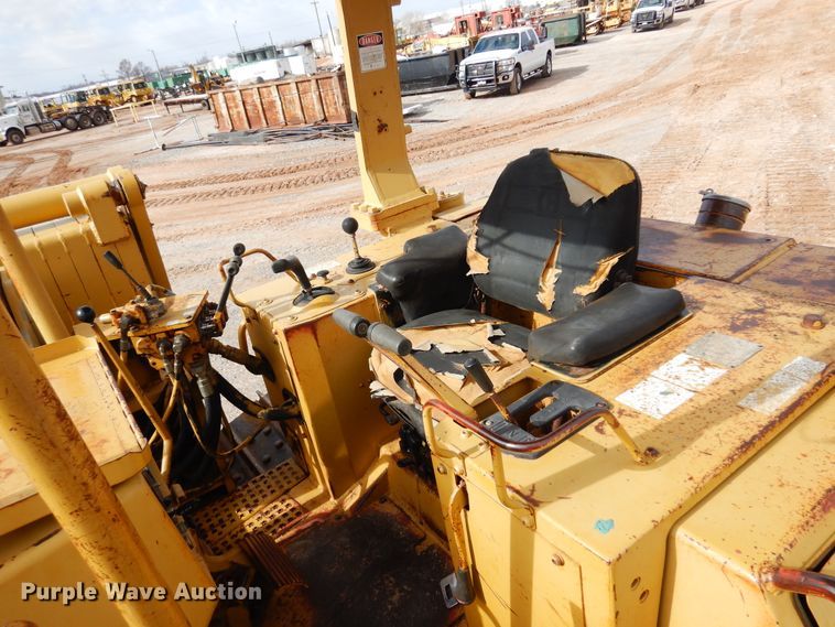 image for item DK3600 1995 Caterpillar D5H XL Series II  pipelayer