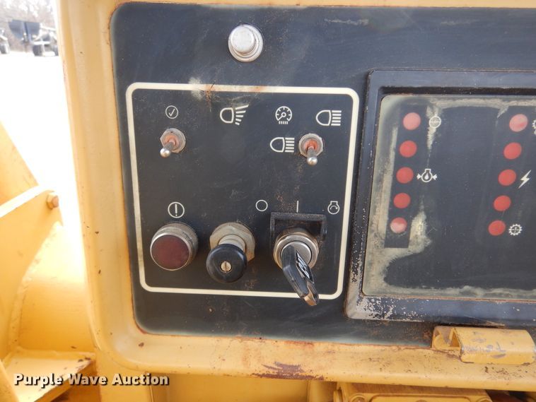 image for item DK3600 1995 Caterpillar D5H XL Series II  pipelayer