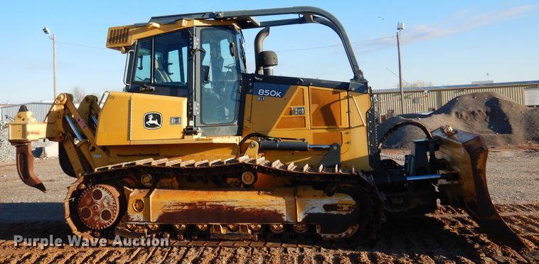 image for item DK3603 2012 John Deere 850K XLT  dozer