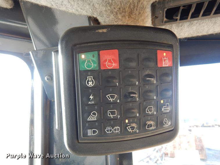 image for item DK3603 2012 John Deere 850K XLT  dozer