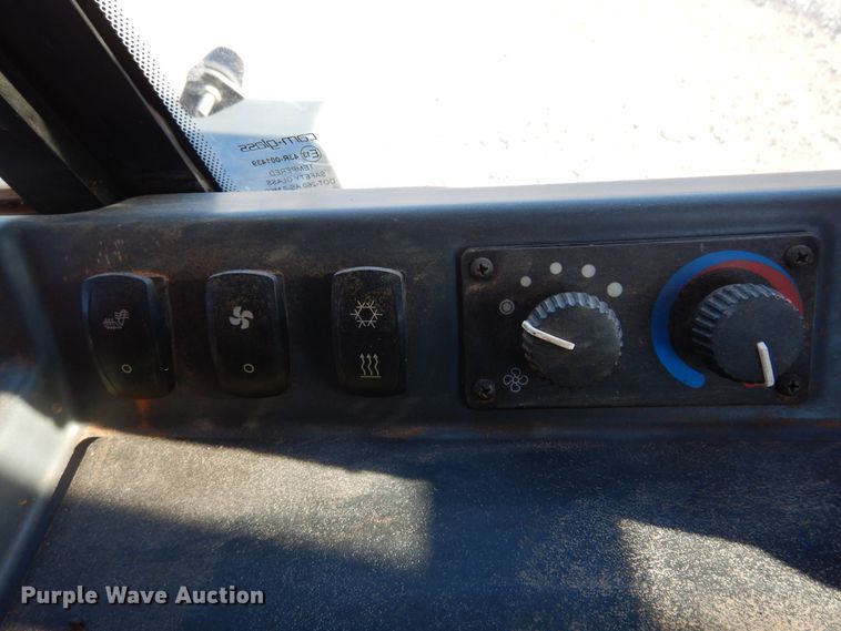 image for item DK3603 2012 John Deere 850K XLT  dozer