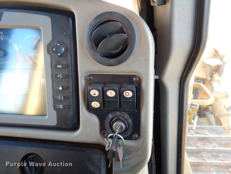 image for item DK3604 2012 Caterpillar D6T XL  dozer