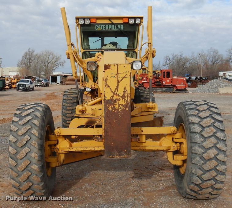 image for item DK3605 2000 Caterpillar 140H  motor grader