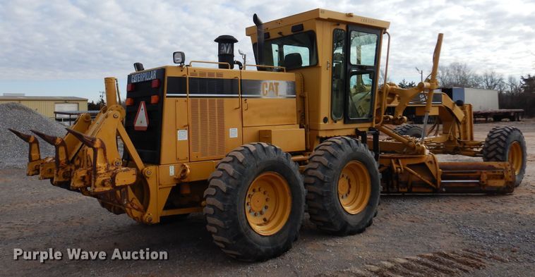 image for item DK3605 2000 Caterpillar 140H  motor grader