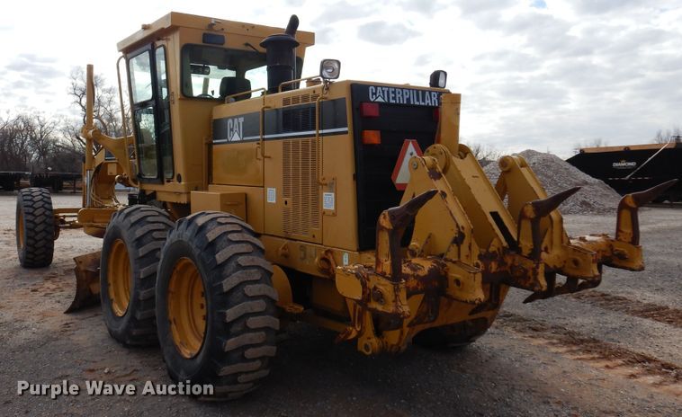 image for item DK3605 2000 Caterpillar 140H  motor grader