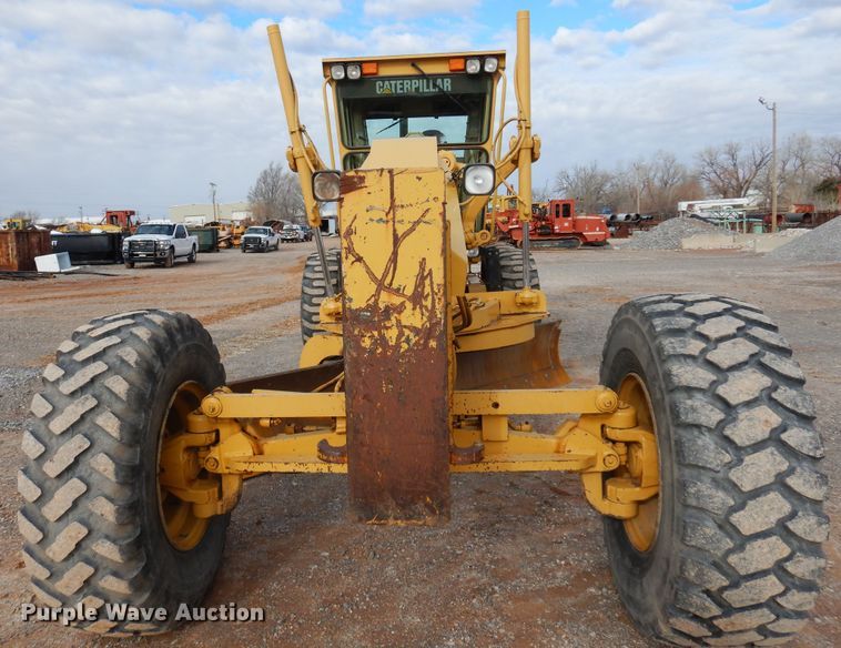 image for item DK3605 2000 Caterpillar 140H  motor grader