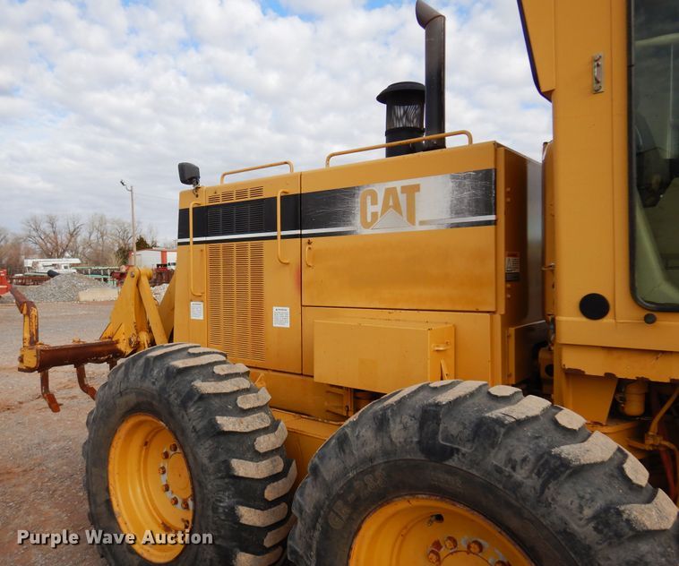 image for item DK3605 2000 Caterpillar 140H  motor grader