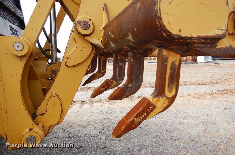 image for item DK3605 2000 Caterpillar 140H  motor grader