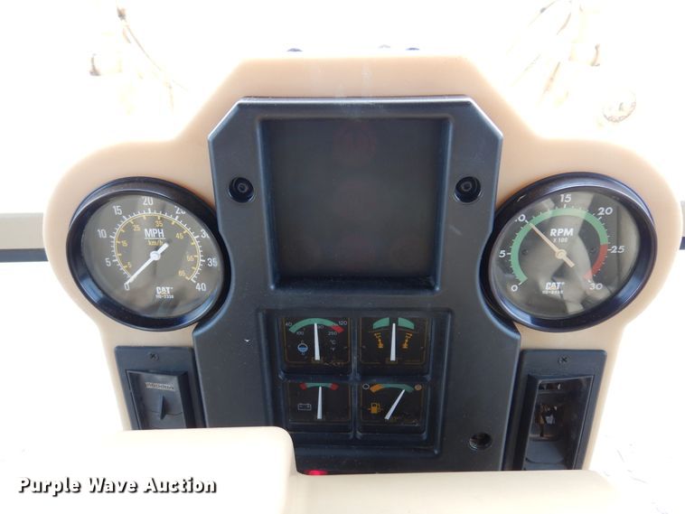 image for item DK3605 2000 Caterpillar 140H  motor grader