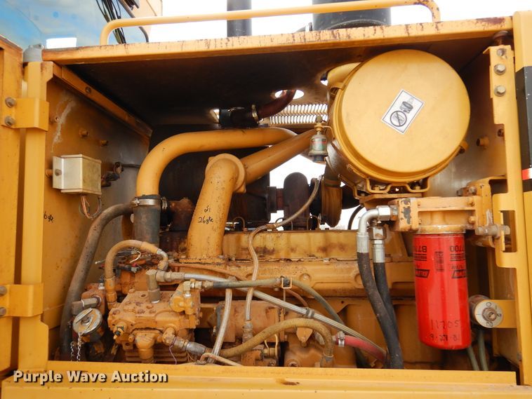 image for item DK3605 2000 Caterpillar 140H  motor grader