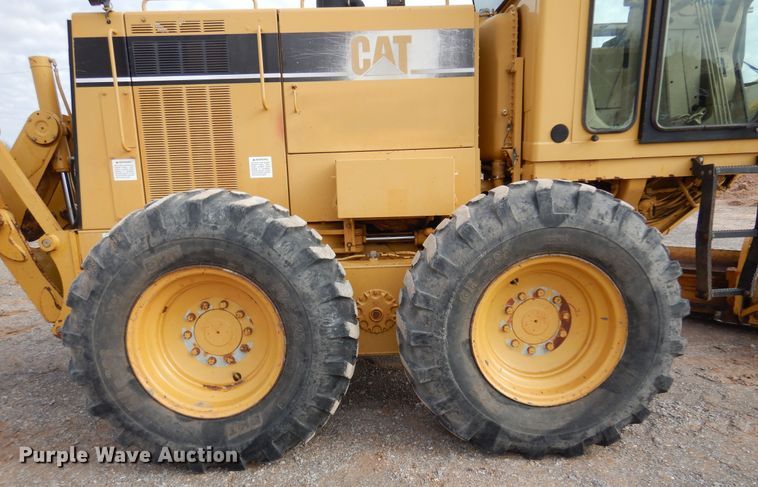 image for item DK3605 2000 Caterpillar 140H  motor grader