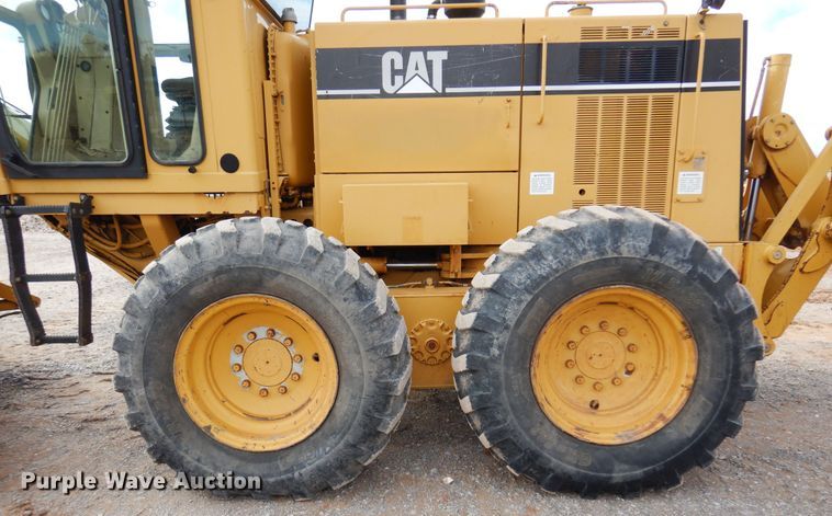 image for item DK3605 2000 Caterpillar 140H  motor grader