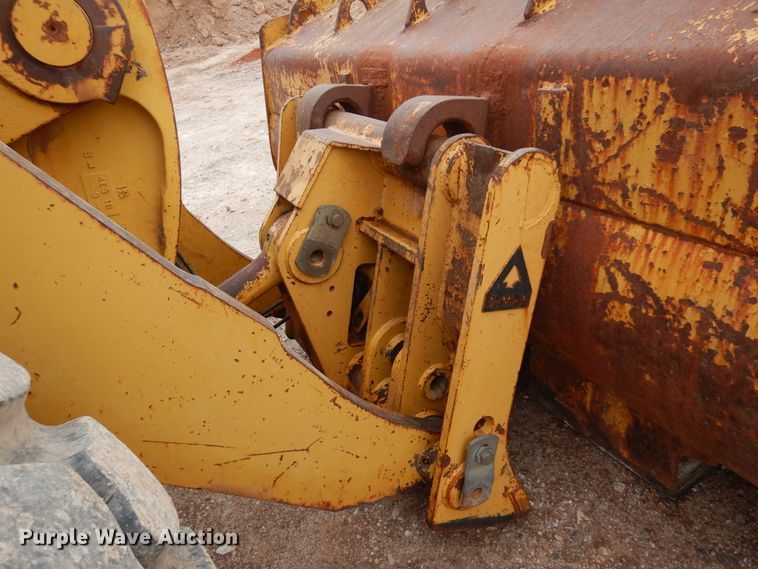 image for item DK3607 1989 Caterpillar 966E  wheel loader