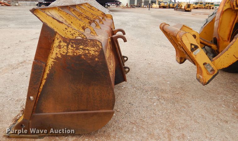 image for item DK3607 1989 Caterpillar 966E  wheel loader