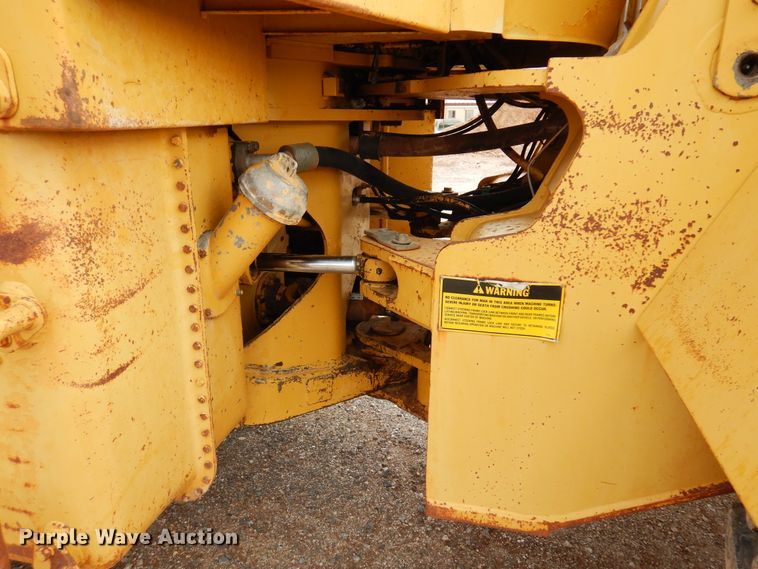 image for item DK3607 1989 Caterpillar 966E  wheel loader