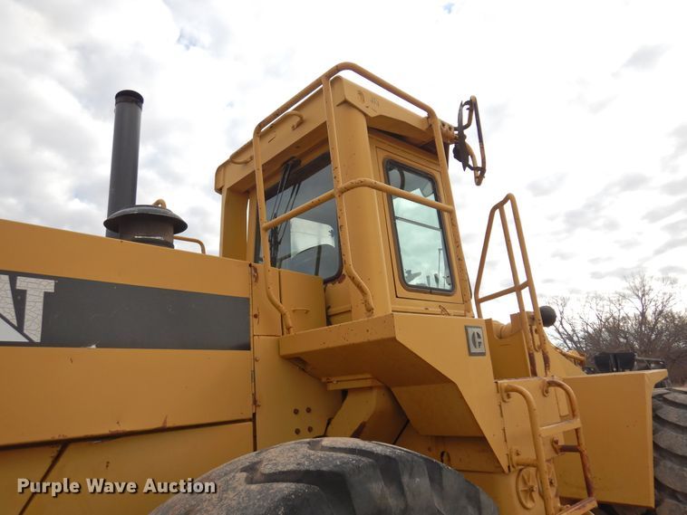 image for item DK3607 1989 Caterpillar 966E  wheel loader