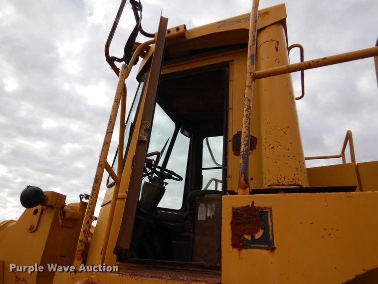 image for item DK3607 1989 Caterpillar 966E  wheel loader