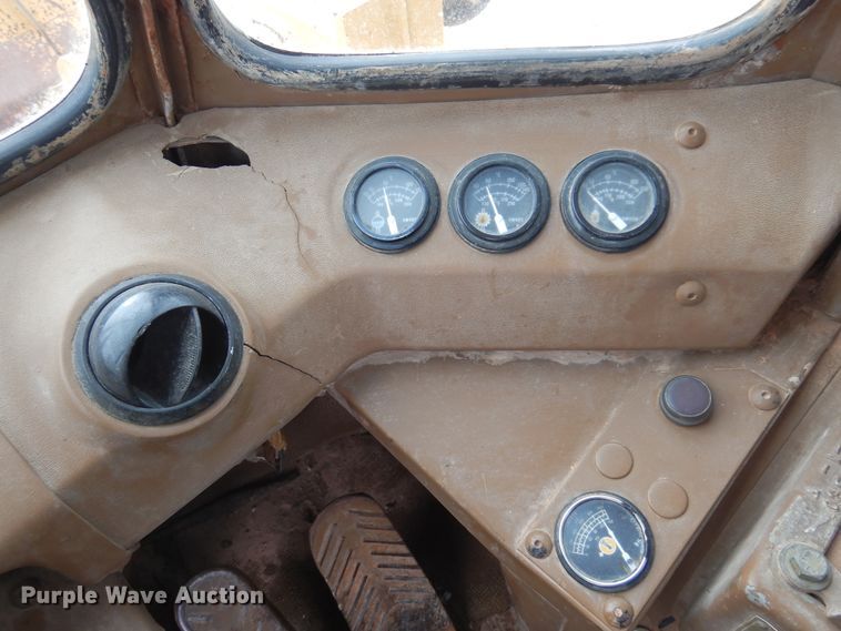 image for item DK3607 1989 Caterpillar 966E  wheel loader