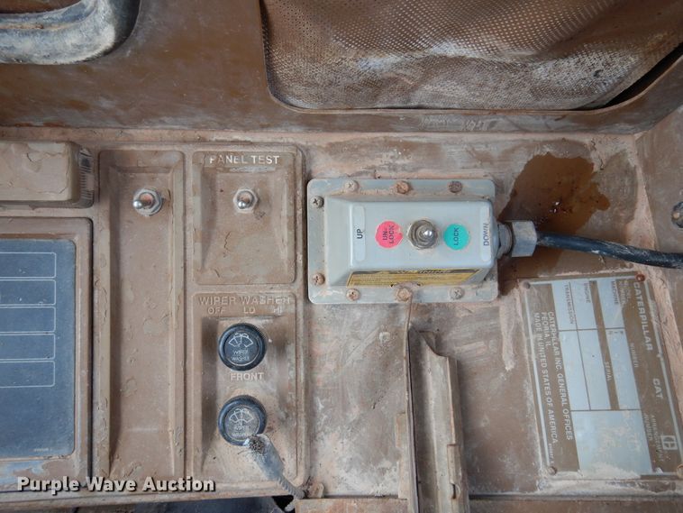 image for item DK3607 1989 Caterpillar 966E  wheel loader