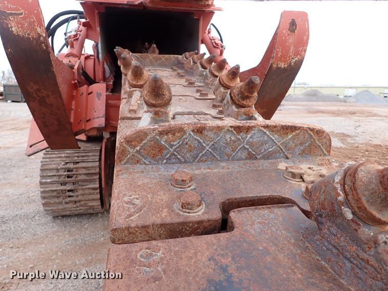 image for item DK3608 2007 Ditch Witch HT220  trencher