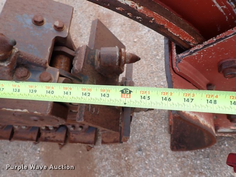 image for item DK3608 2007 Ditch Witch HT220  trencher