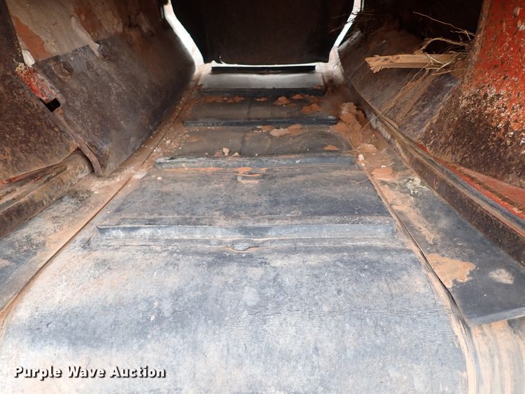 image for item DK3608 2007 Ditch Witch HT220  trencher