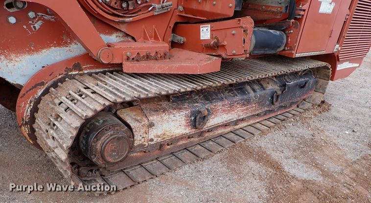 image for item DK3608 2007 Ditch Witch HT220  trencher