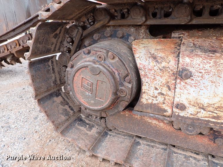 image for item DK3608 2007 Ditch Witch HT220  trencher