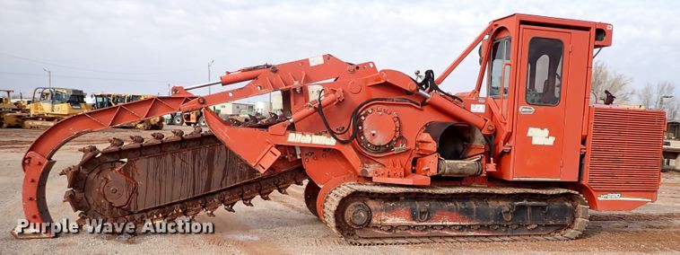 image for item DK3609 2007 Ditch Witch HT220  trencher