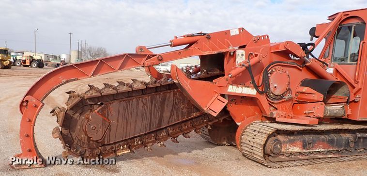 image for item DK3609 2007 Ditch Witch HT220  trencher