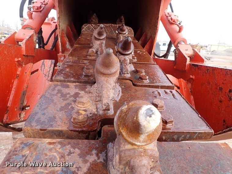 image for item DK3609 2007 Ditch Witch HT220  trencher