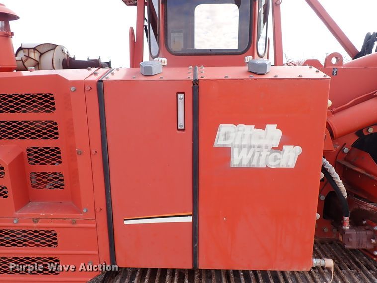 image for item DK3609 2007 Ditch Witch HT220  trencher