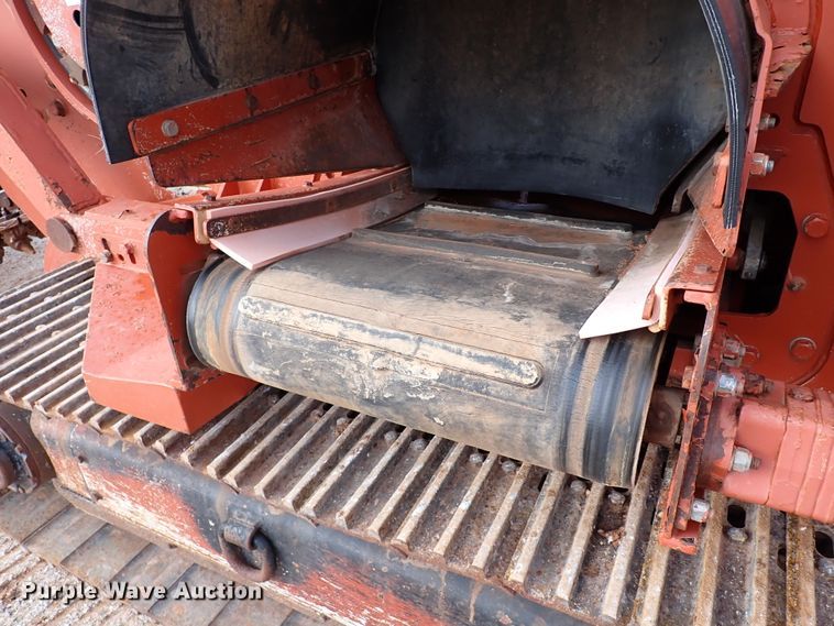 image for item DK3609 2007 Ditch Witch HT220  trencher