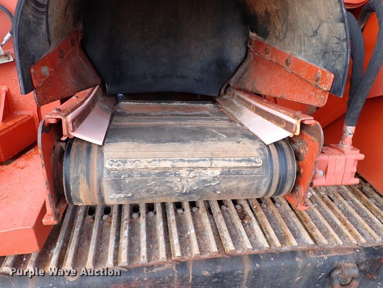 image for item DK3609 2007 Ditch Witch HT220  trencher