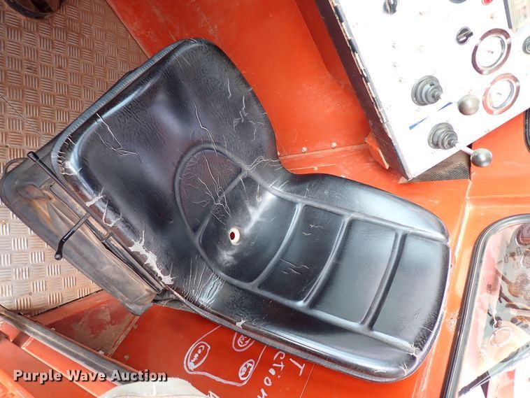 image for item DK3609 2007 Ditch Witch HT220  trencher