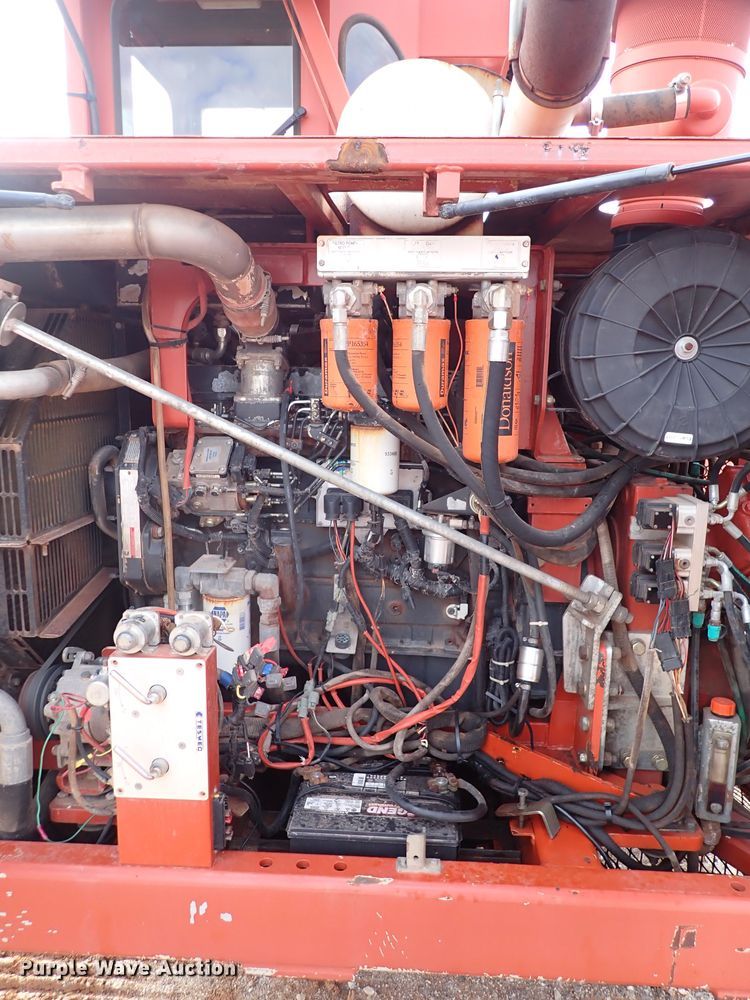 image for item DK3609 2007 Ditch Witch HT220  trencher